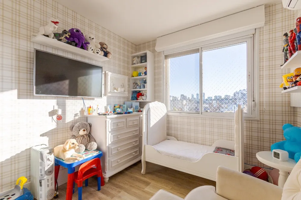 Apartamento para venda no bairro Passo da Areia em Porto Alegre