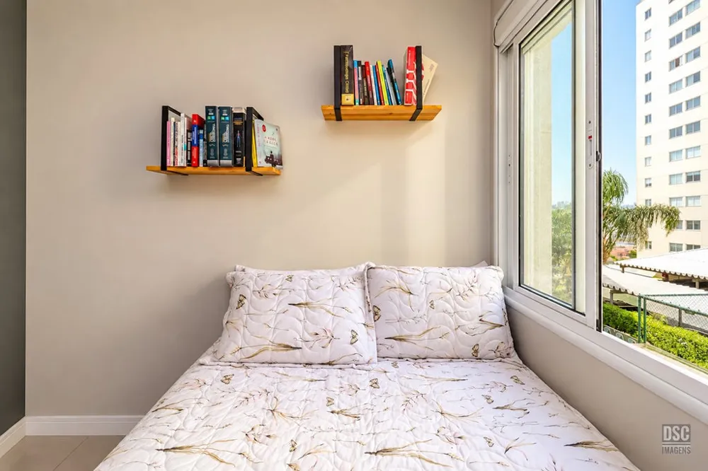 Apartamento para venda no bairro Passo da Areia em Porto Alegre