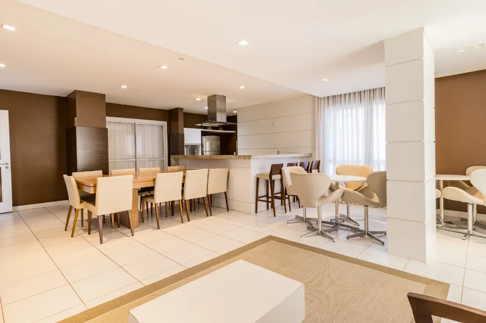 Apartamento para venda no bairro Passo da Areia em Porto Alegre