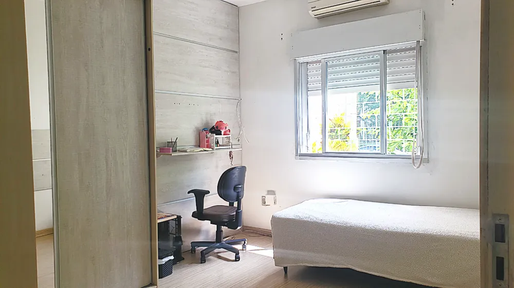 Apartamento para venda no bairro São Sebastião em Porto Alegre