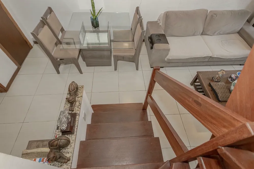 Casa para venda no bairro Guarujá em Porto Alegre