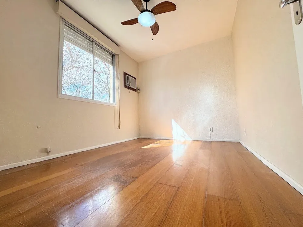 Apartamento para venda no bairro Teresópolis em Porto Alegre