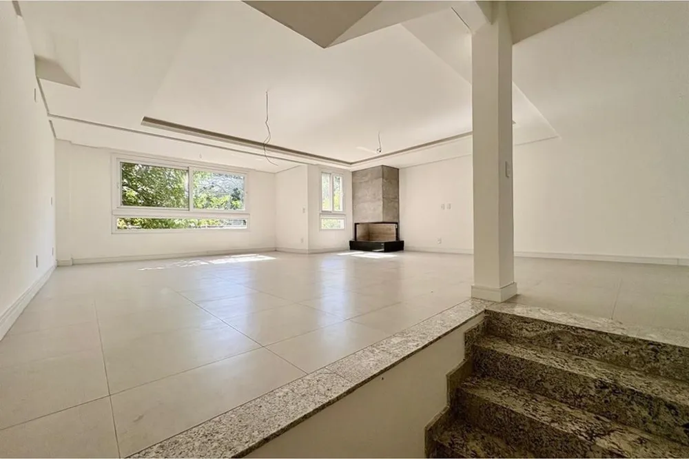 Casa para venda no bairro Tristeza em Porto Alegre