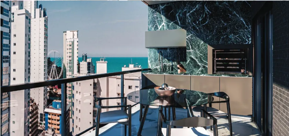 Cobertura Duplex para venda no bairro Pioneiros em Balneário Camboriú