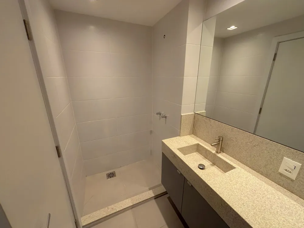 Apartamento para venda no bairro Vila Lucas Araujo em Passo Fundo