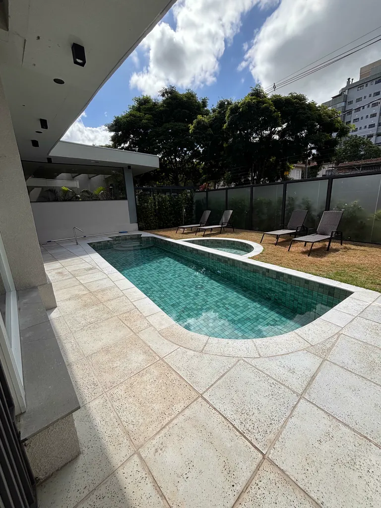 Apartamento para venda no bairro Petrópolis em Porto Alegre