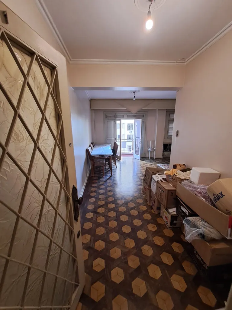 Apartamento para venda no bairro Centro Histórico em Porto Alegre