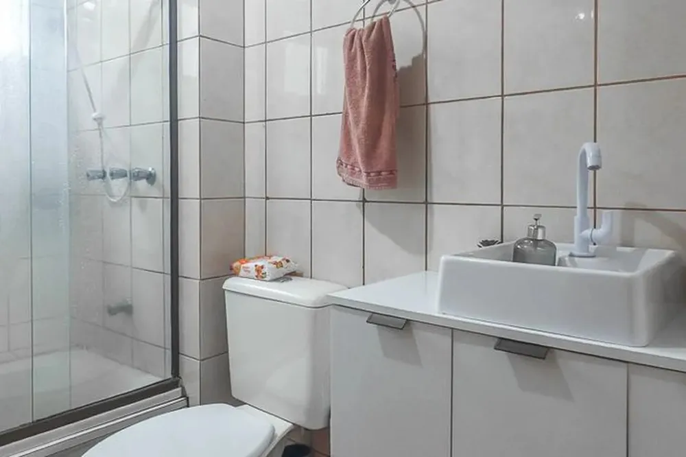 Apartamento para venda no bairro Passo da Areia em Porto Alegre