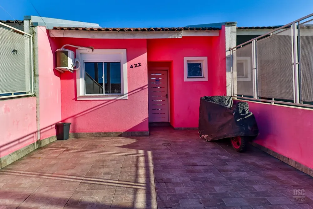 Casa para venda no bairro Restinga em Porto Alegre
