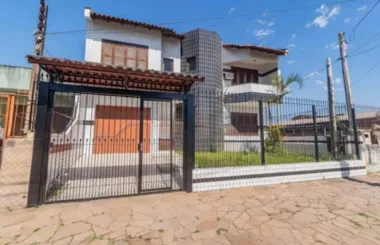 Casa para venda no bairro Sarandi em Porto Alegre