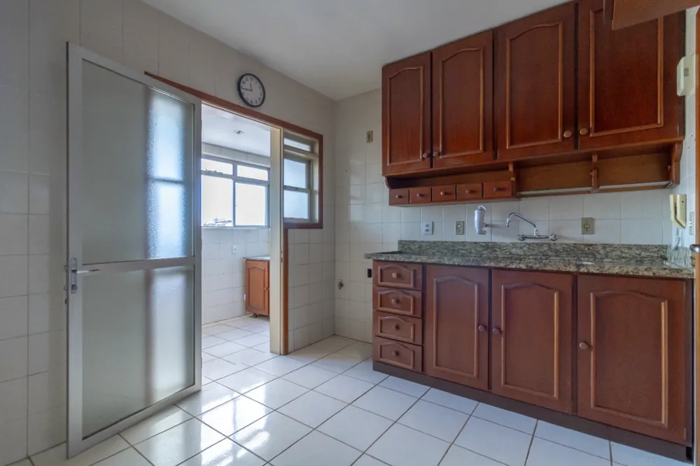 Apartamento para venda no bairro Petrópolis em Porto Alegre