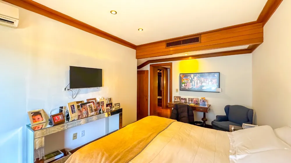 Cobertura Duplex para venda no bairro Petrópolis em Porto Alegre