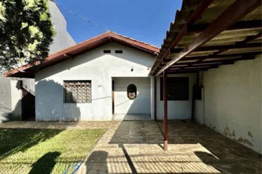 Casa para venda no bairro Nossa Senhora das Graças em Canoas