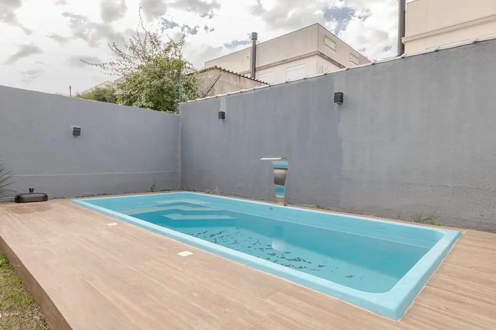 Casa em Condomínio para venda no bairro Lomba do Pinheiro em Porto Alegre
