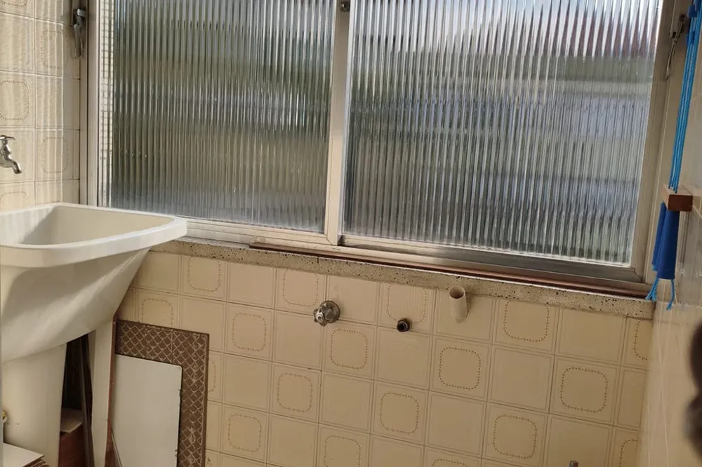 Apartamento para venda no bairro Vila Ipiranga em Porto Alegre