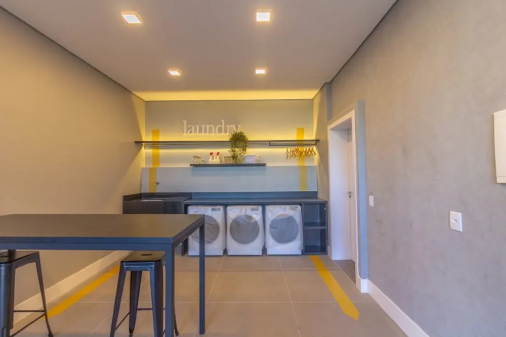 Apartamento para venda no bairro Moinhos de Vento em Porto Alegre