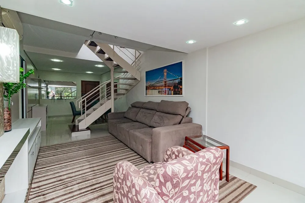 Cobertura Duplex para venda no bairro Jardim Lindóia em Porto Alegre
