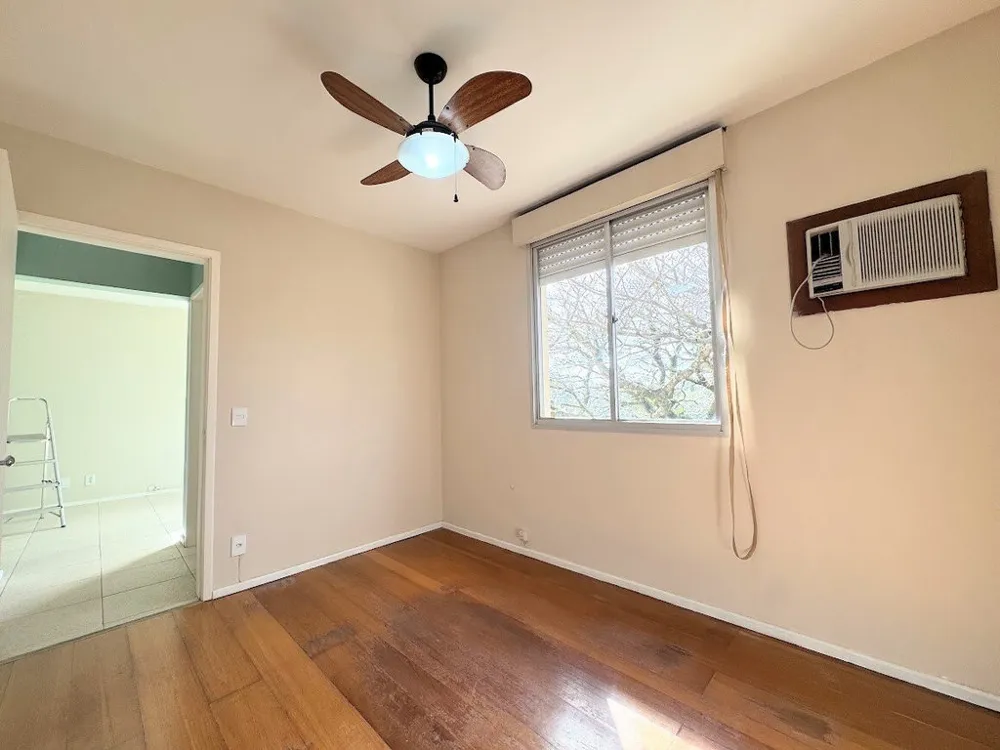Apartamento para venda no bairro Teresópolis em Porto Alegre