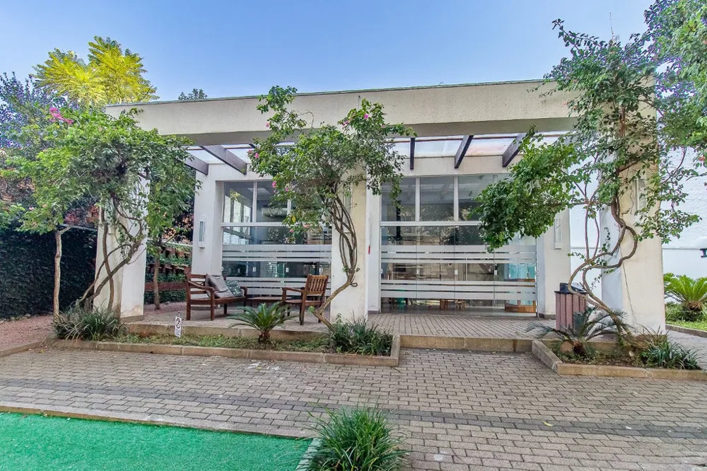 Apartamento para venda no bairro Passo da Areia em Porto Alegre