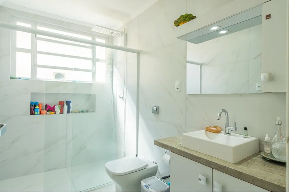 Apartamento para venda no bairro Medianeira em Porto Alegre