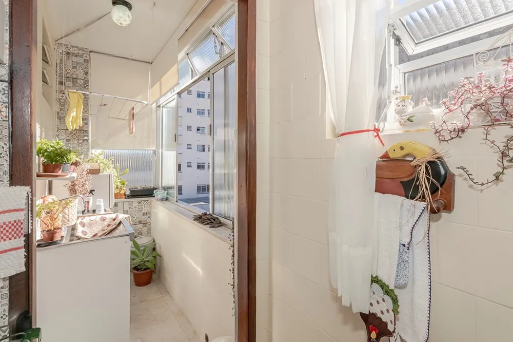 Apartamento para venda no bairro Partenon em Porto Alegre