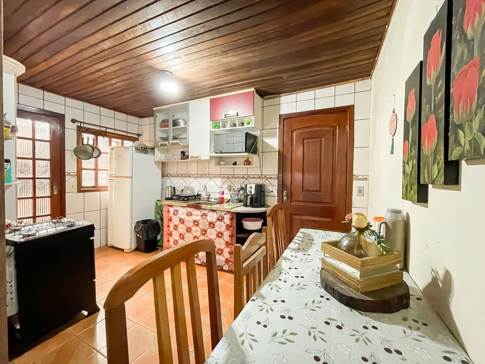 Casa para venda no bairro Hípica em Porto Alegre