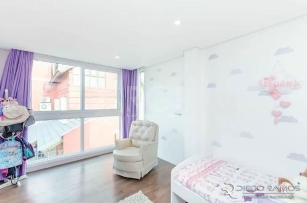 Casa para venda no bairro Teresópolis em Porto Alegre