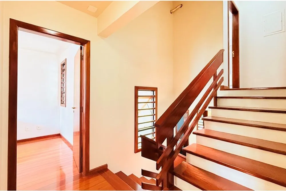 Casa para venda no bairro Teresópolis em Porto Alegre