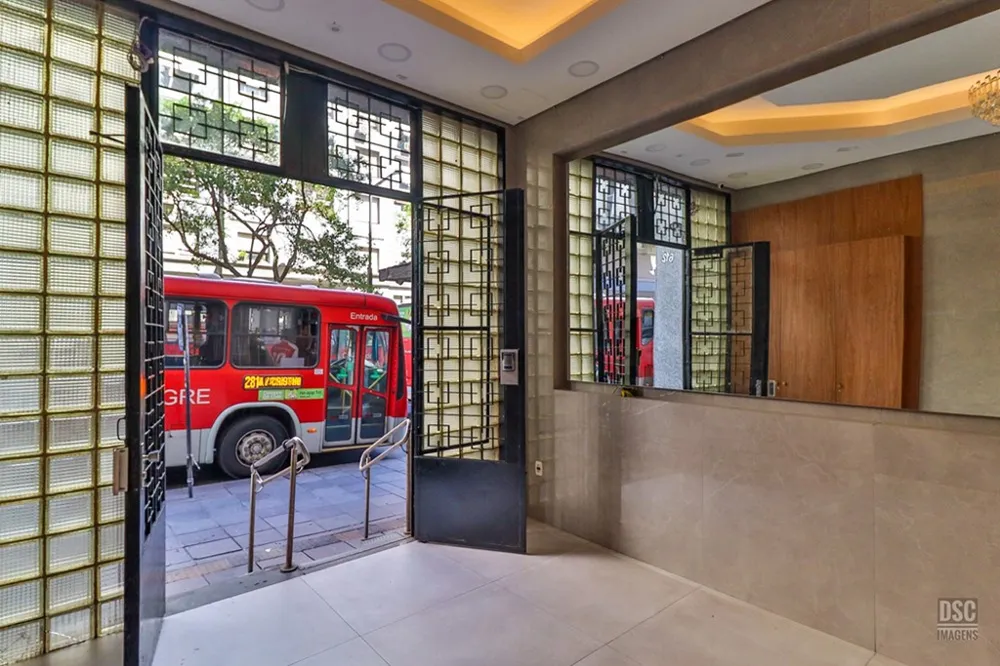 Apartamento para venda no bairro Centro Histórico em Porto Alegre