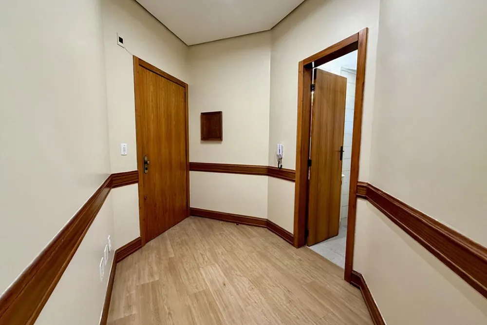 Sala para venda no bairro Rio Branco em Porto Alegre