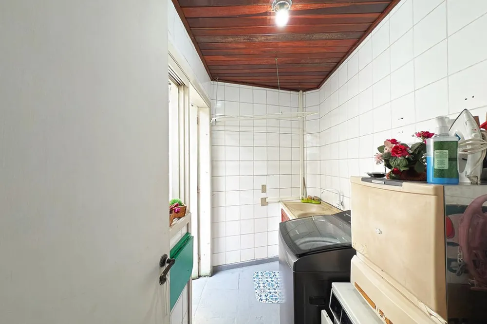 Casa para venda no bairro Ipanema em Porto Alegre