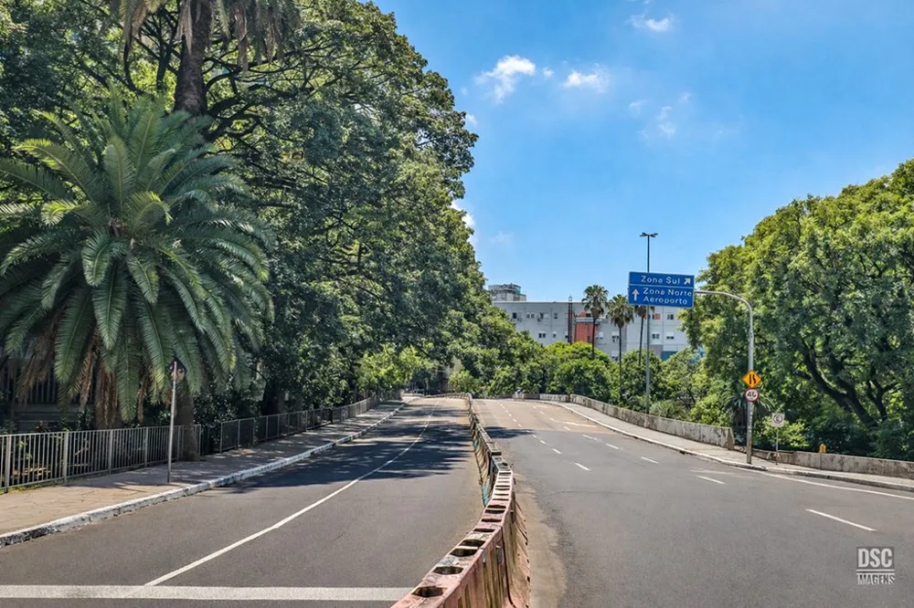 Apartamento para venda no bairro Centro Histórico em Porto Alegre