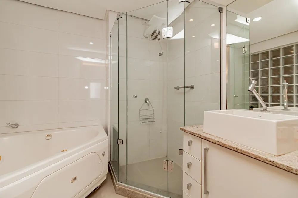 Apartamento para venda no bairro Independência em Porto Alegre