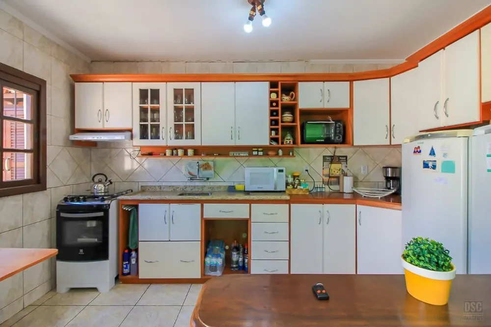 Casa para venda no bairro Cavalhada em Porto Alegre