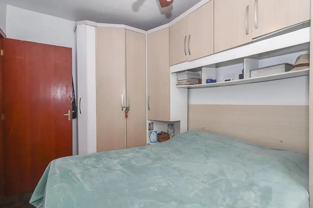 Apartamento para venda no bairro Passo da Areia em Porto Alegre