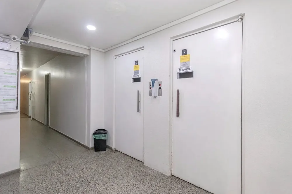 Apartamento para venda no bairro Santana em Porto Alegre