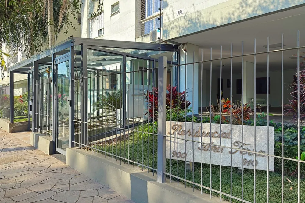 Apartamento para venda no bairro Menino Deus em Porto Alegre