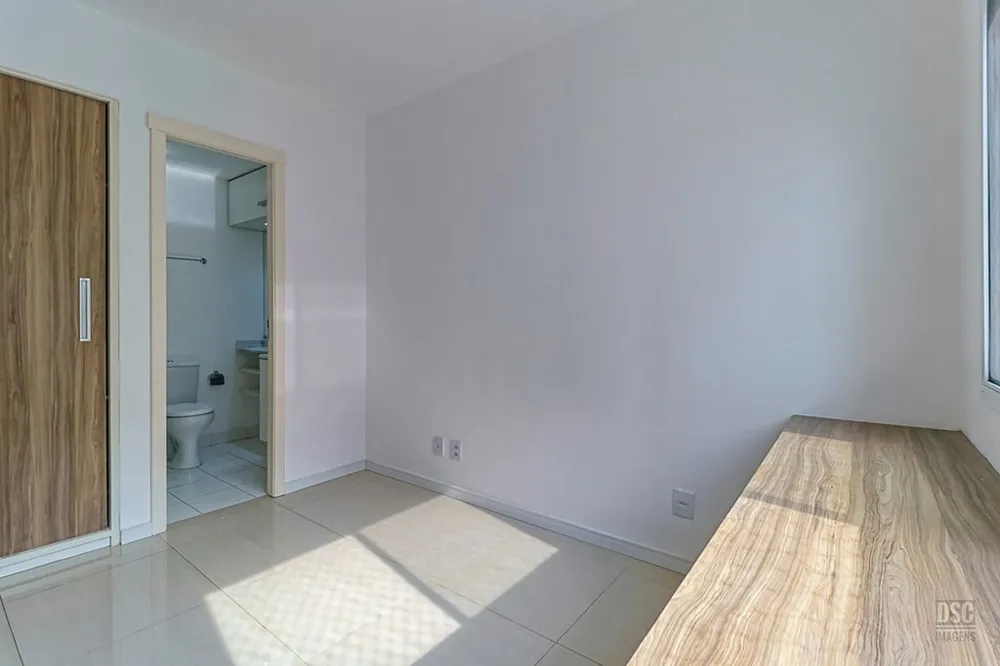 Apartamento para venda no bairro Vila Ipiranga em Porto Alegre