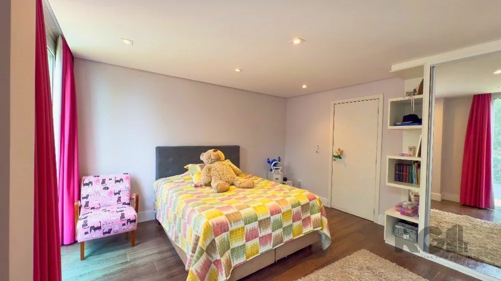 Casa para venda no bairro Teresópolis em Porto Alegre