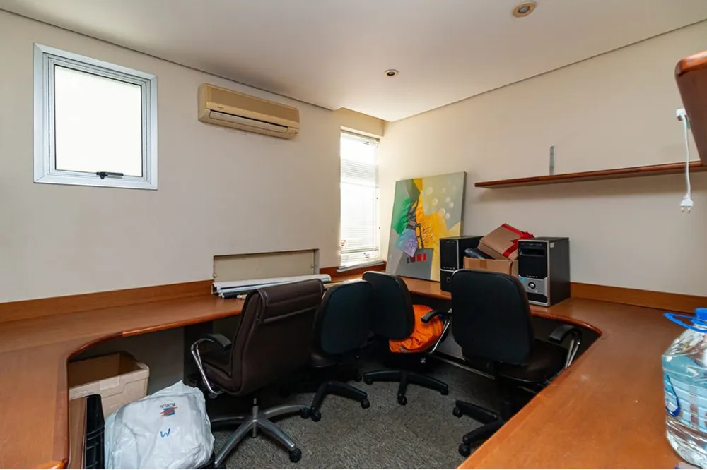 Sala para venda no bairro Menino Deus em Porto Alegre