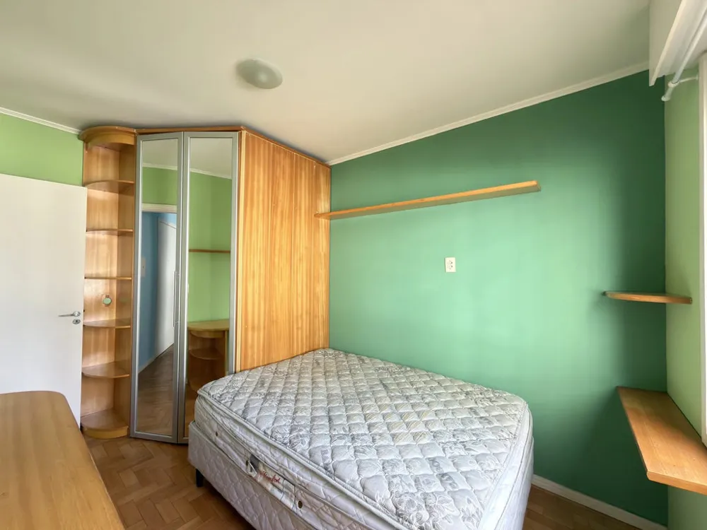 Apartamento para venda no bairro Menino Deus em Porto Alegre