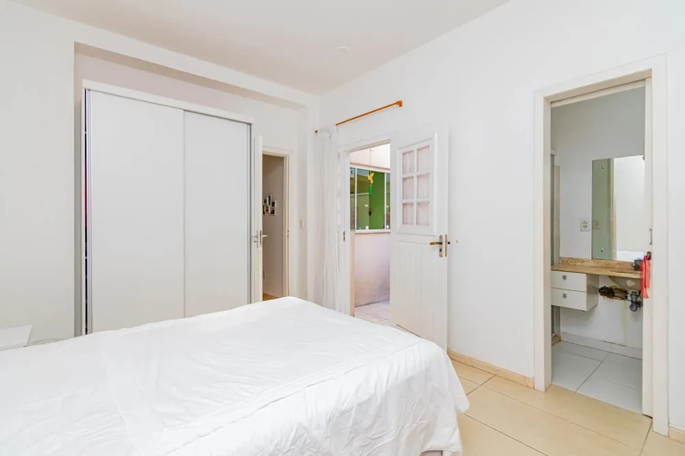 Casa para venda no bairro Petrópolis em Porto Alegre