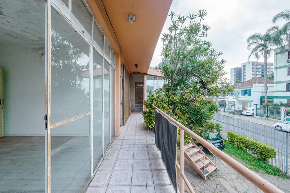 Casa para venda no bairro Centro em Canoas