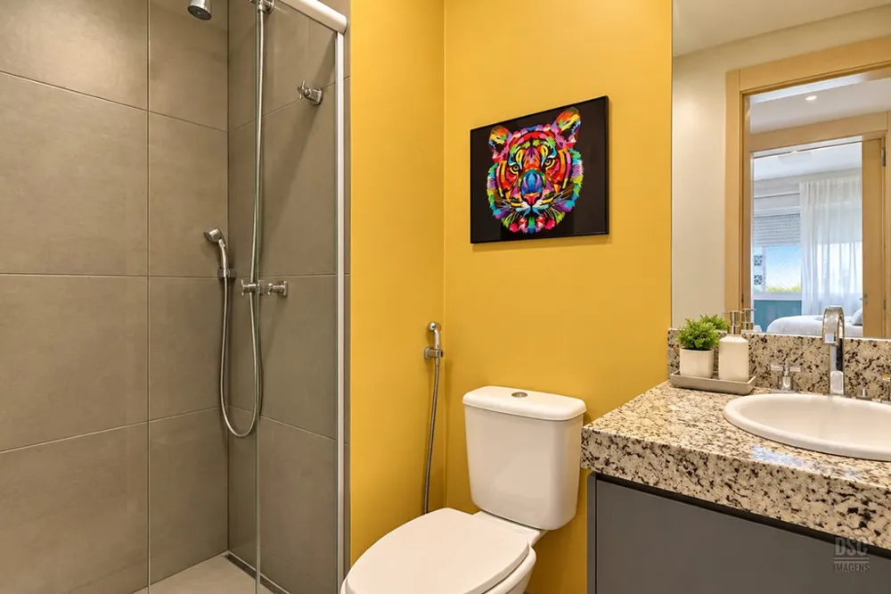 Apartamento para venda no bairro Vila Ipiranga em Porto Alegre