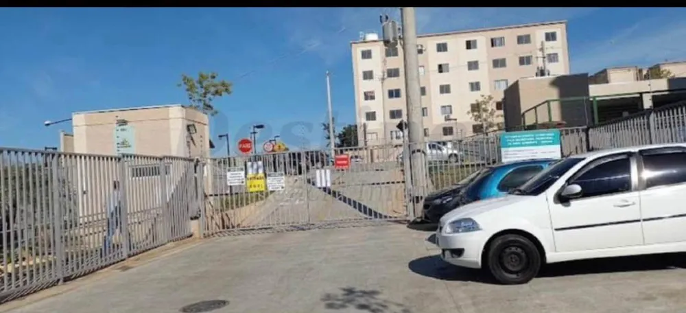 Apartamento térreo no Residencial Alto Paraíso à venda 