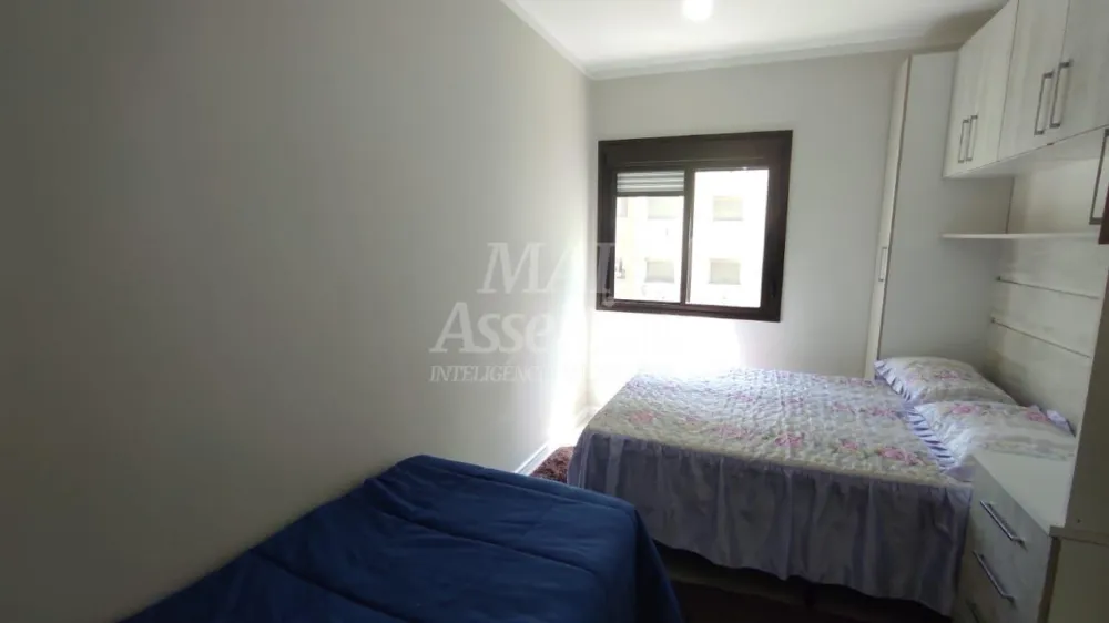 Apartamento mobiliado de 03 dormitórios no Centro de Torres