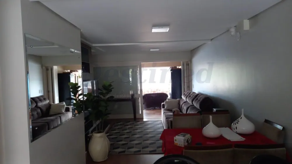 Lindo sobrado 03 dormitórios para venda em Novo Hamburgo bairro Hamburgo Velho