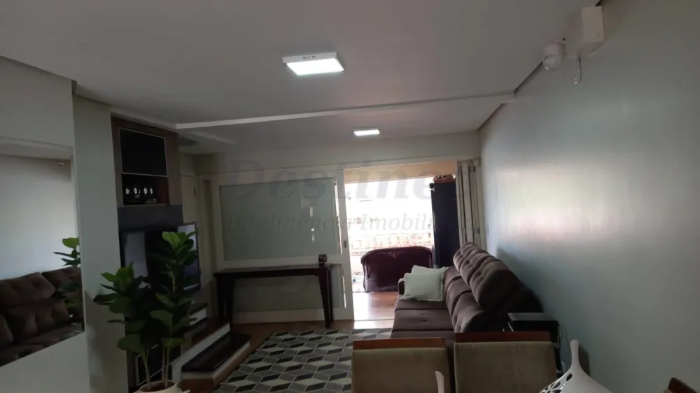Lindo sobrado 03 dormitórios para venda em Novo Hamburgo bairro Hamburgo Velho