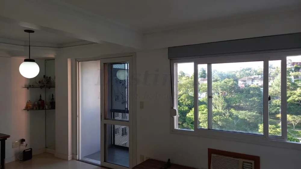 Apartamento 03 dormitórios e 02 vagas de garagem para venda em Novo Hamburgo