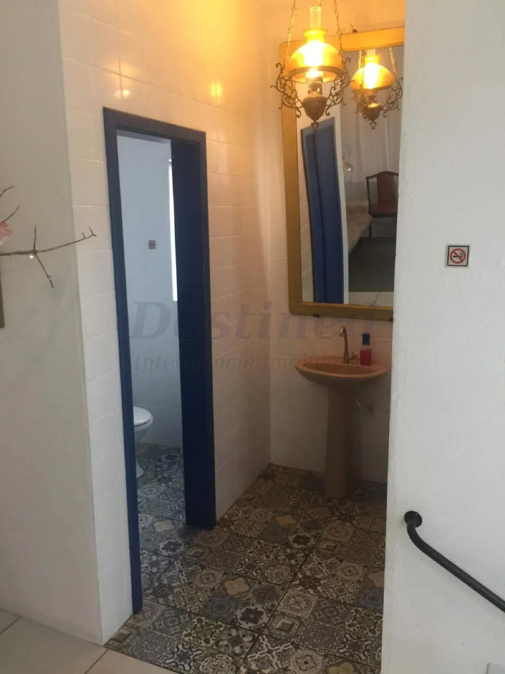 Excelente casa residencial e comercial muito bem localizada na Av Pedro Adams Filho 